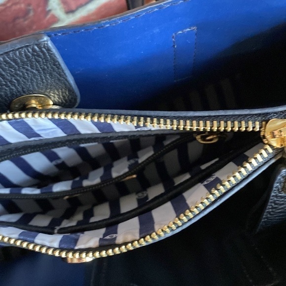 La Diva Italian Design Navy & Black Handbag Purse - Picture 11 of 12